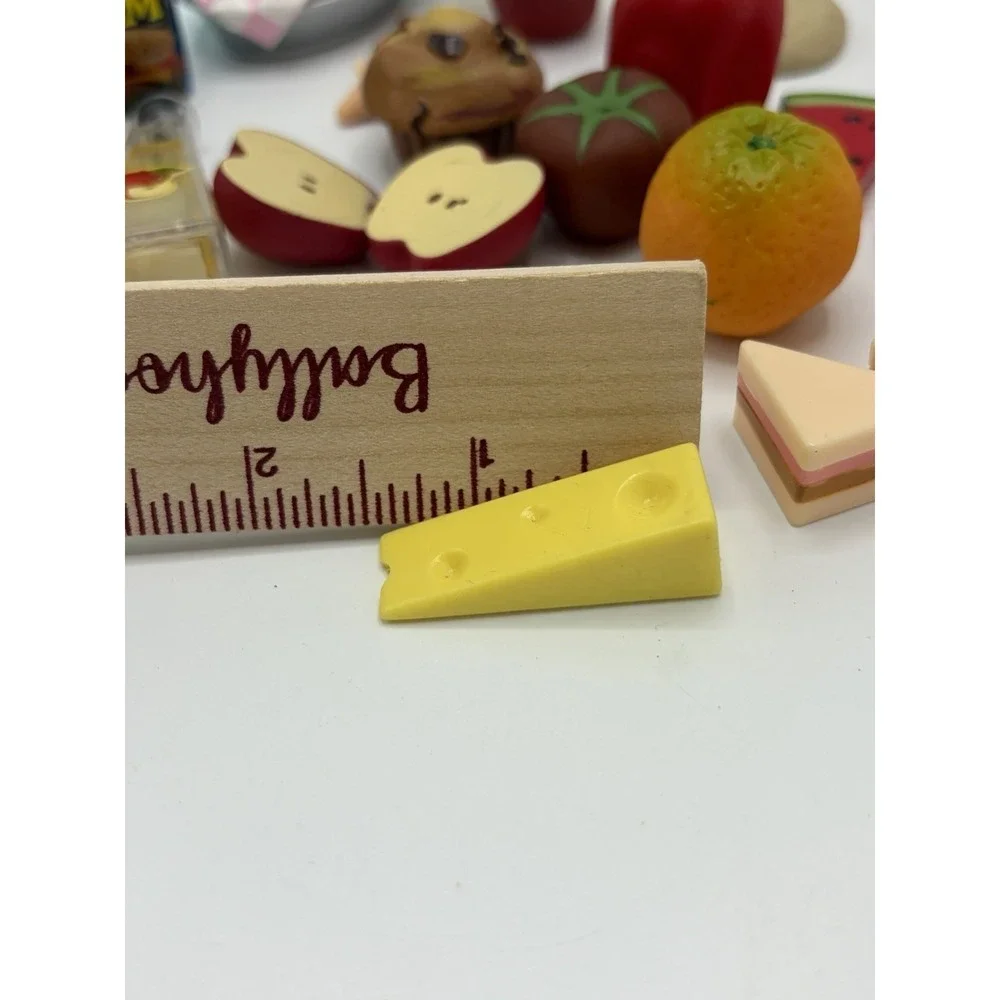 Miscellaneous Lot Doll Food Toy Accessories 29pcs For Small Dolls